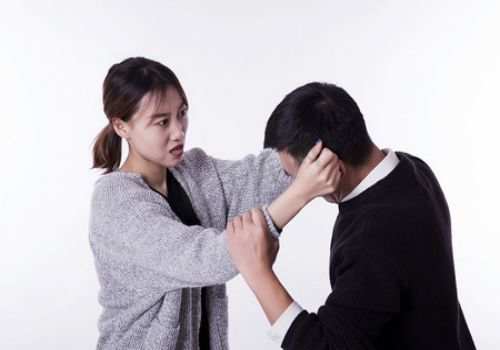东莞婚外情调查公司：老公给小姐转账可以起诉要回吗